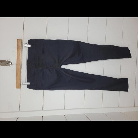 American Eagle Outfitters size 0 black cropped pants - Picture 2 of 5